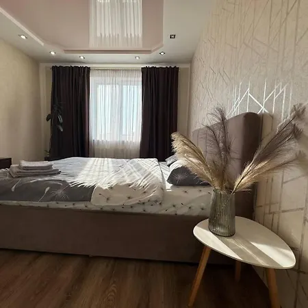 - Dzhordzha Vashynhtona * לבוב