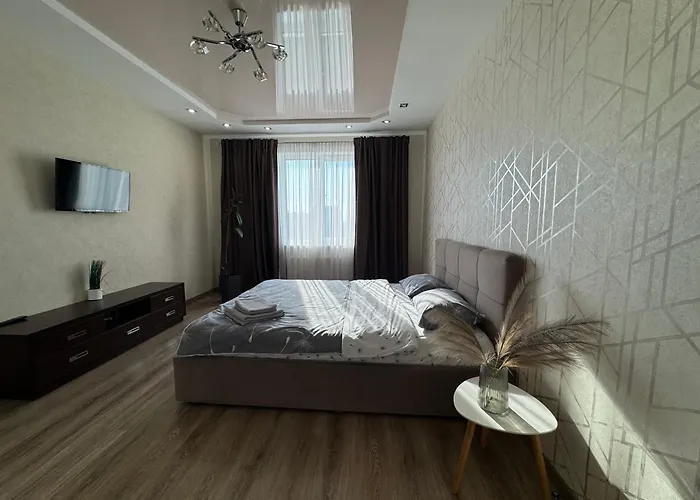 - Dzhordzha Vashynhtona * Lviv