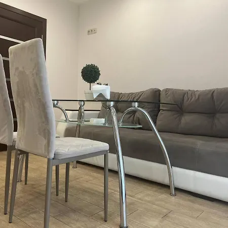 Apartment - Dzhordzha Vashynhtona *