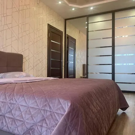 Διαμέρισμα - Dzhordzha Vashynhtona