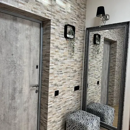 Apartment - Dzhordzha Vashynhtona *