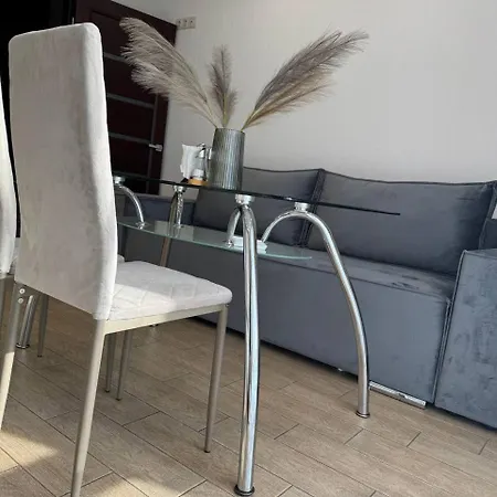 Διαμέρισμα - Dzhordzha Vashynhtona