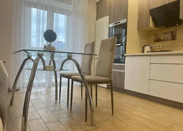 - Dzhordzha Vashynhtona * Lviv