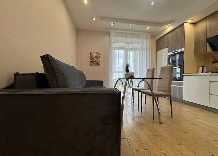 - Dzhordzha Vashynhtona Apartamento